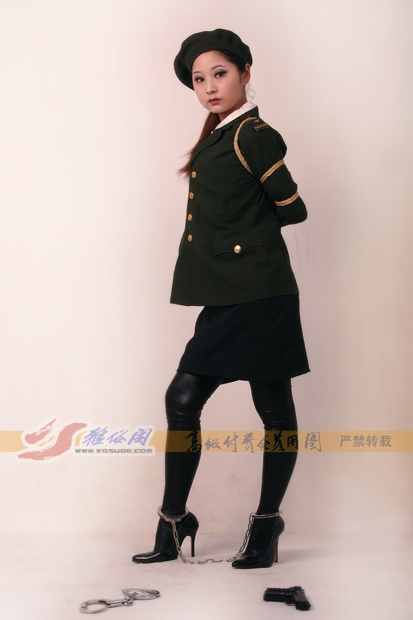 雅俗阁 - 20060422雅思警服(2) 第 3 张图片