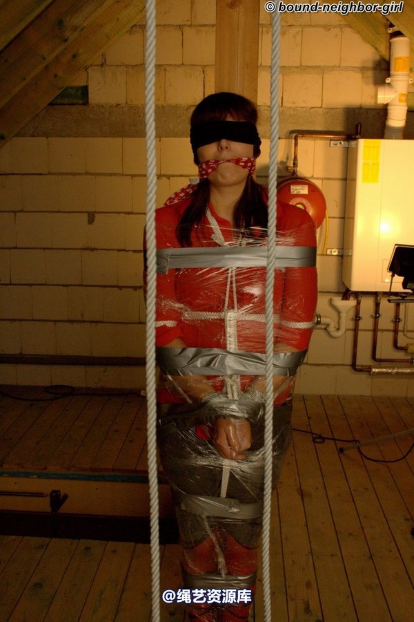 bound-neighbor-girl - Susan - Tied up in the Attic 2 第 39 张图片