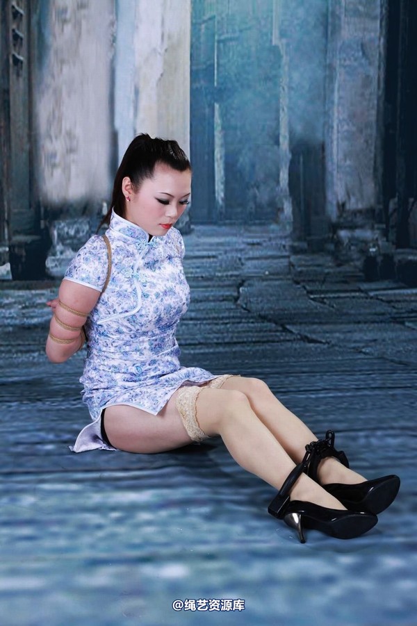 神艺缘 - 234-老街旗袍少女 第 18 张图片