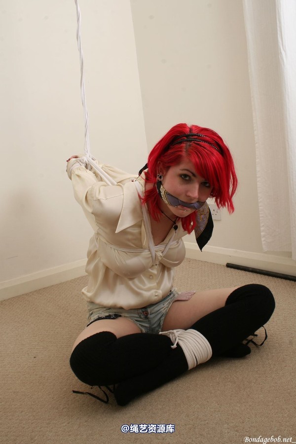 bondagebob - Emma J Black That pirate look! 第 62 张图片