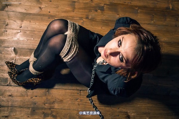limitedaudience - 2014 ammalia tied and chained 第 7 张图片