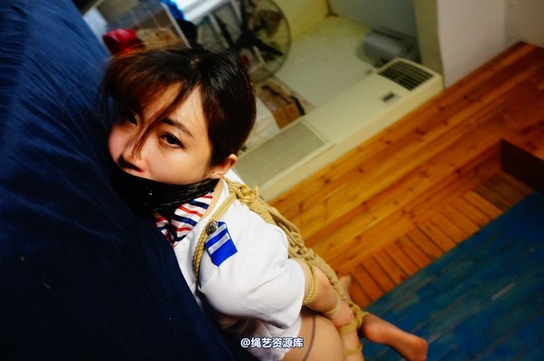 dk13美束馆 - 7.26-3娜娜空姐-110P 第 14 张图片