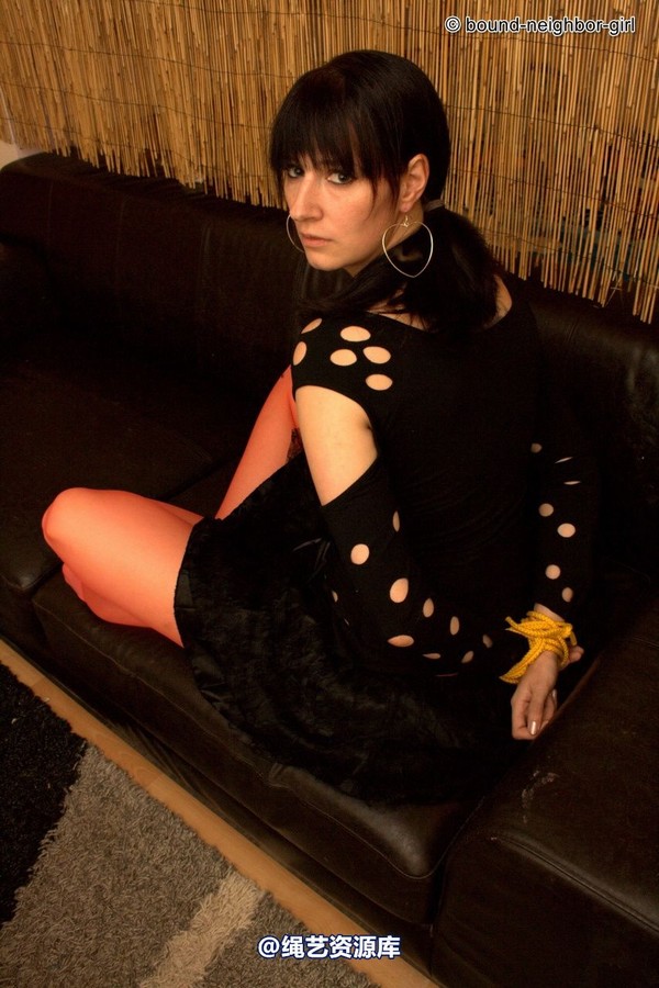 bound-neighbor-girl - Nele - Tied at home 2 第 16 张图片