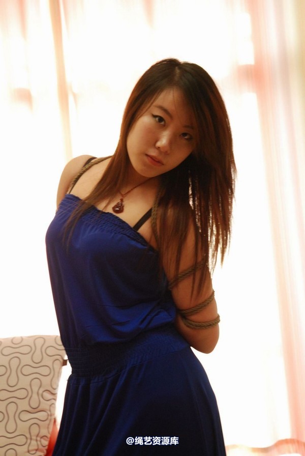 唯美之家 - 新模慕儿-蓝色礼服 第 97 张图片
