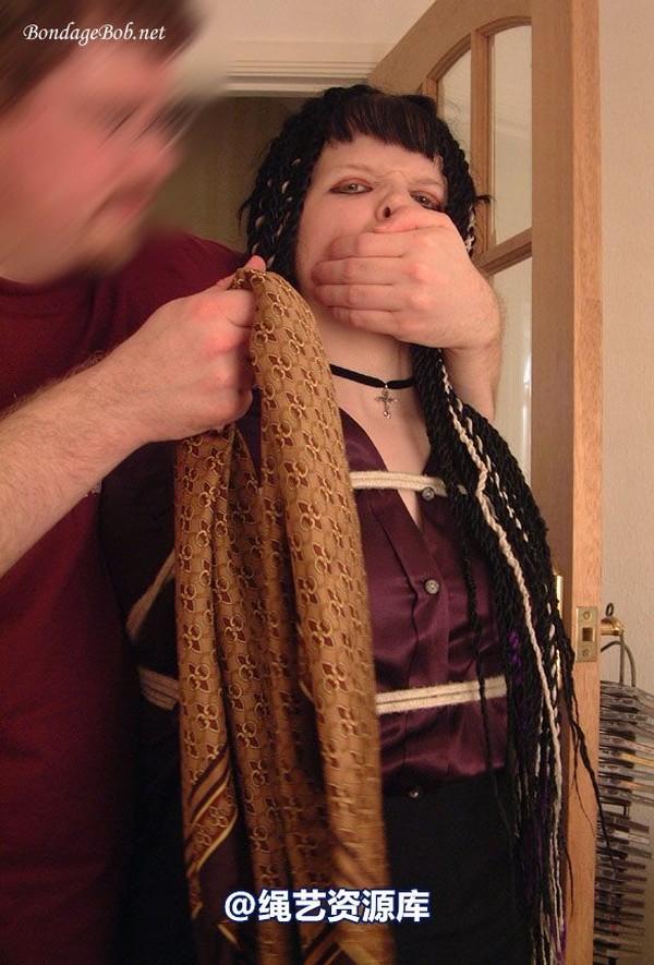 bondagebob - Emma Burgular 第 24 张图片