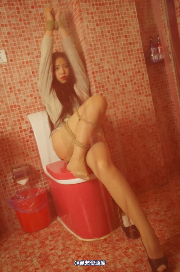dk13美束馆 - 11.15-娃娃灰毛衣A-190P 第 171 张图片