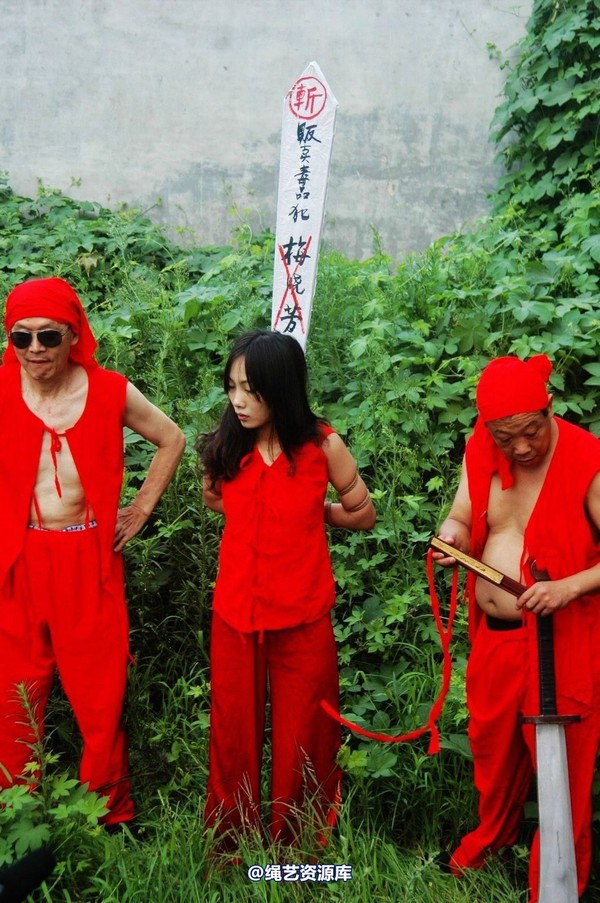 mj影视 - 血的代价-红罪衣刑场木驴斩－梅晓芳2013-08-26 第 117 张图片