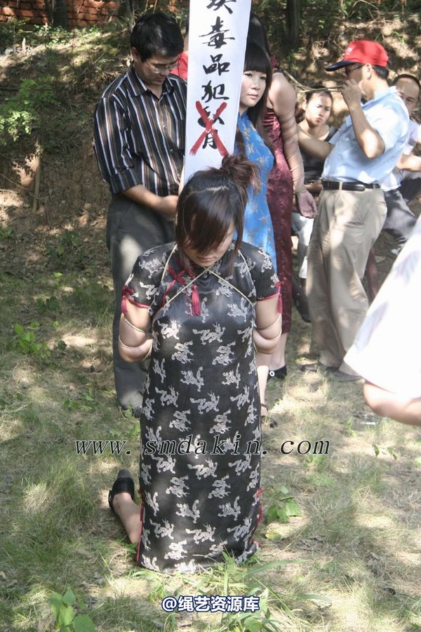 锐度主张 - 死刑花絮模特：姗姗 蓉蓉 第 33 张图片