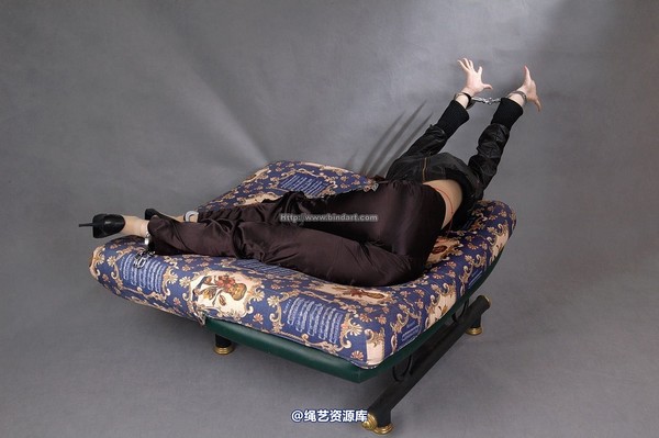 丽柜美束 - 2006-02-18 第 22 张图片