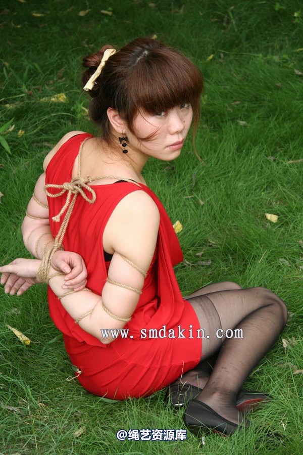 锐度主张 - 2009年第40期捆绑图（2009.8.9）模特：姗姗 月儿 第 45 张图片