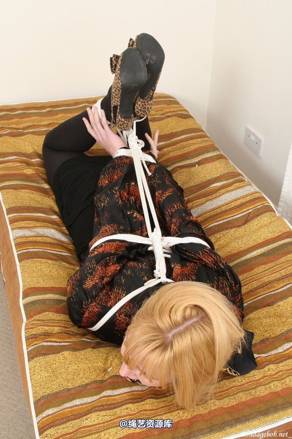bondagebob - Ariel Hair Tied 第 112 张图片