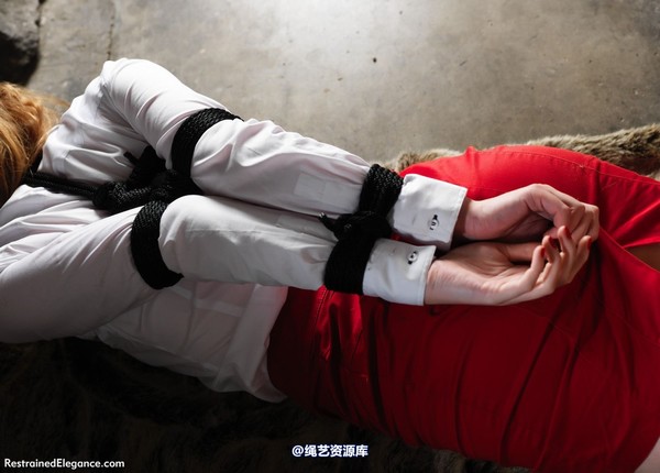 restrainedelegance - Make yourself comfortable 第 90 张图片
