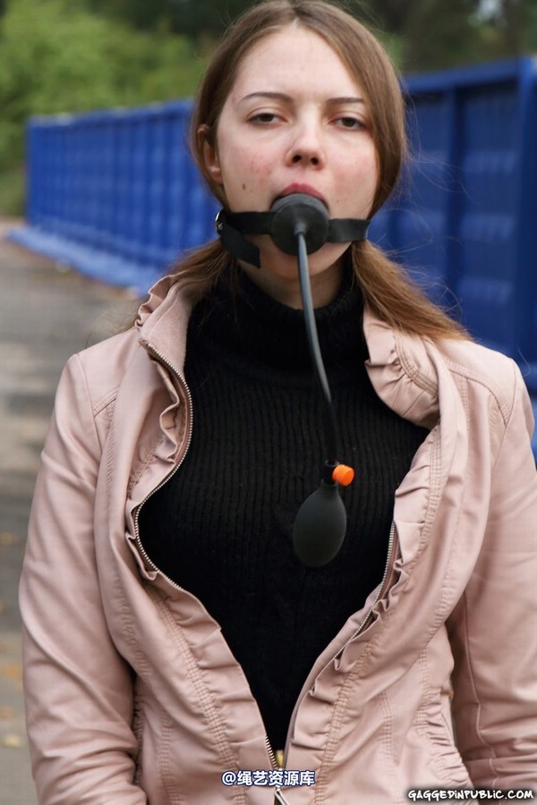 gaggedinpublic - gip338 第 62 张图片
