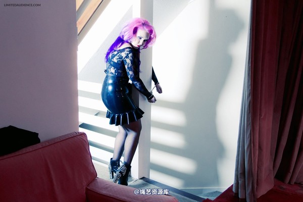 limitedaudience - 2013 assisted suicide cuffed 第 7 张图片