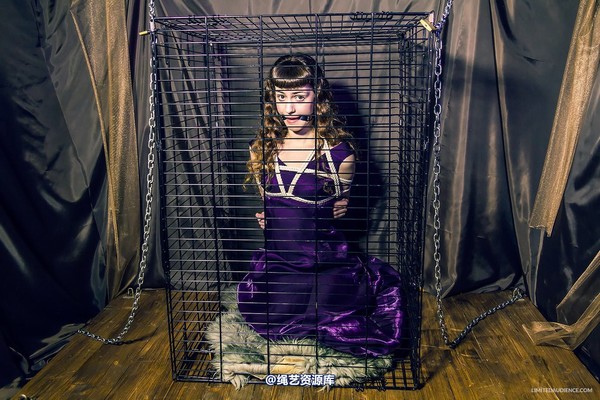 limitedaudience - 2014 fay inside the cage 2 第 12 张图片