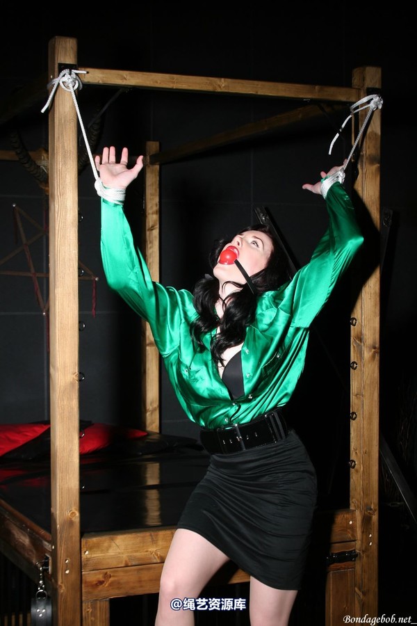 bondagebob - Morrigan In the spotlight 第 92 张图片