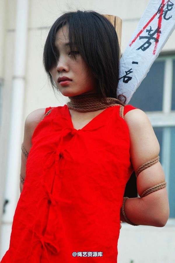 mj影视 - 血的代价-红罪衣刑场木驴斩－梅晓芳2013-08-26 第 52 张图片