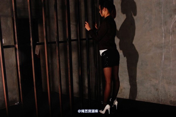 mj影视 - 倾心罪恶红唇2 第 507 张图片