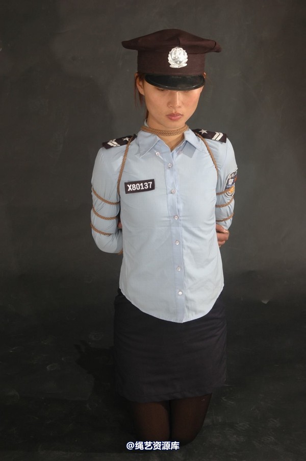 mj影视 - 倾心警服 第 103 张图片
