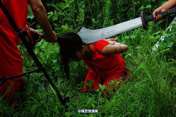 mj影视 - 血的代价-红罪衣刑场木驴斩－梅晓芳2013-08-26 第 169 张图片