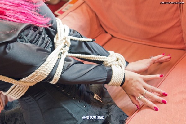 limitedaudience - 2012 elyssia lolly the aftermath 2 第 16 张图片