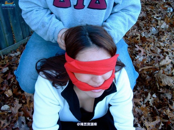 boundhotties - Mercedes 第 3 张图片