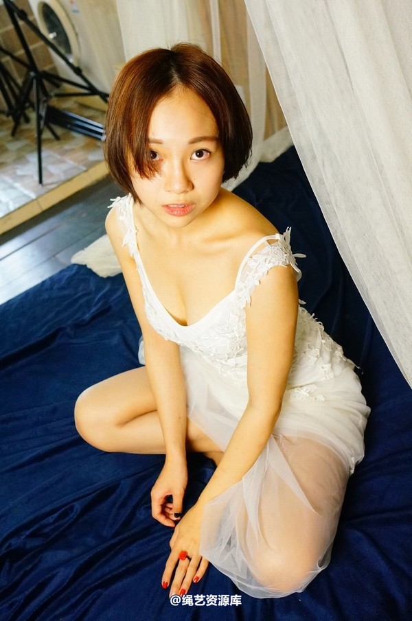 dk13美束馆 - 9.16-小仙儿白婚纱-C130P 第 40 张图片