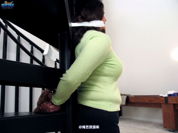 boundhotties - JENELLE 第 8 张图片