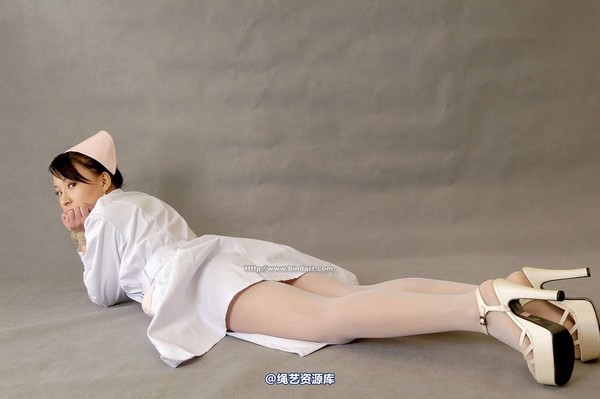 丽柜美束 - 2006-02-09 第 5 张图片