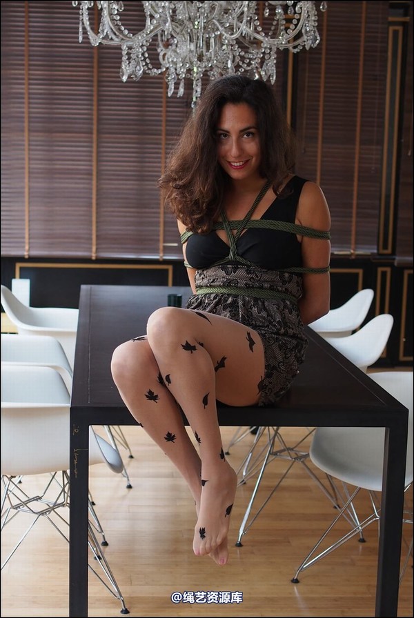 simplytied - Tights for Autumn 第 17 张图片