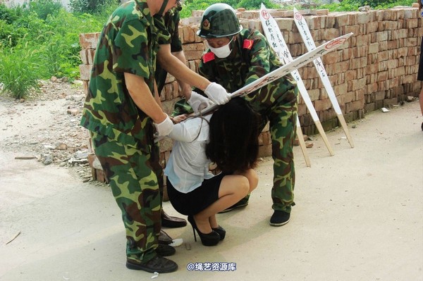 mj影视 - 血的代价刑前押送2013-08-26 第 167 张图片