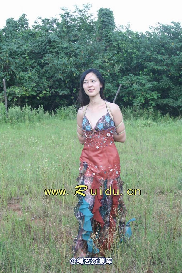 锐度主张 - 20070818第29期 宝宝草地漫舞图片 第 314 张图片