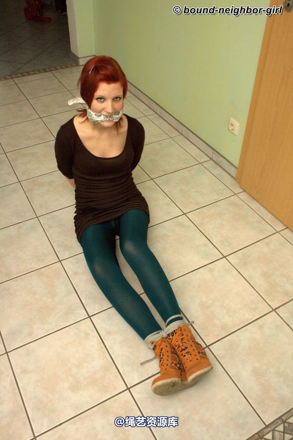 bound-neighbor-girl - Melina - Tied at home 1 第 41 张图片