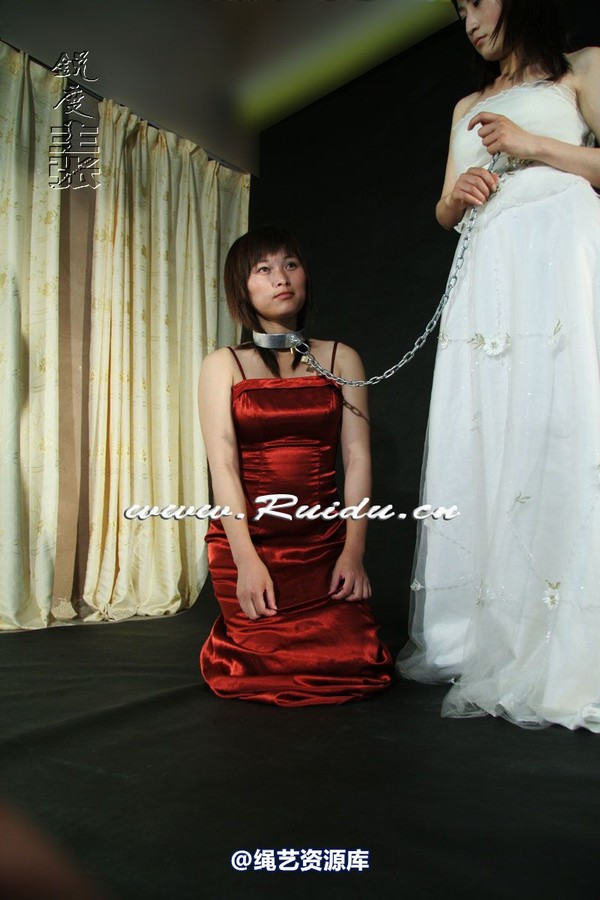锐度主张 - 孔雀、倩倩、玉儿、豆芽高雅的制服 第 57 张图片