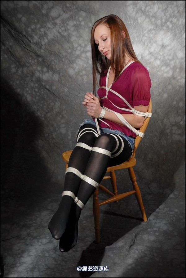simplytied - Sophia in opaque 第 33 张图片