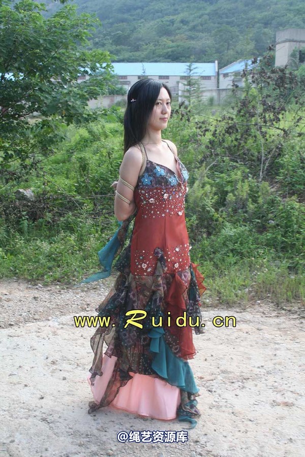 锐度主张 - 20070818第29期 宝宝草地漫舞图片 第 82 张图片
