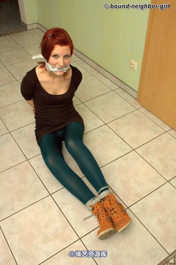 bound-neighbor-girl - Melina - Tied at home 1 第 39 张图片