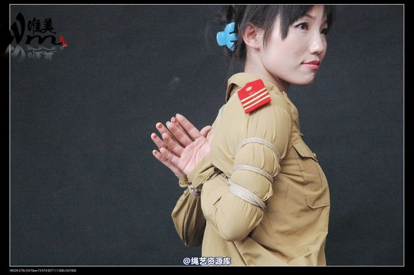 唯美之家 - 2008-08-06水柔军装 第 173 张图片
