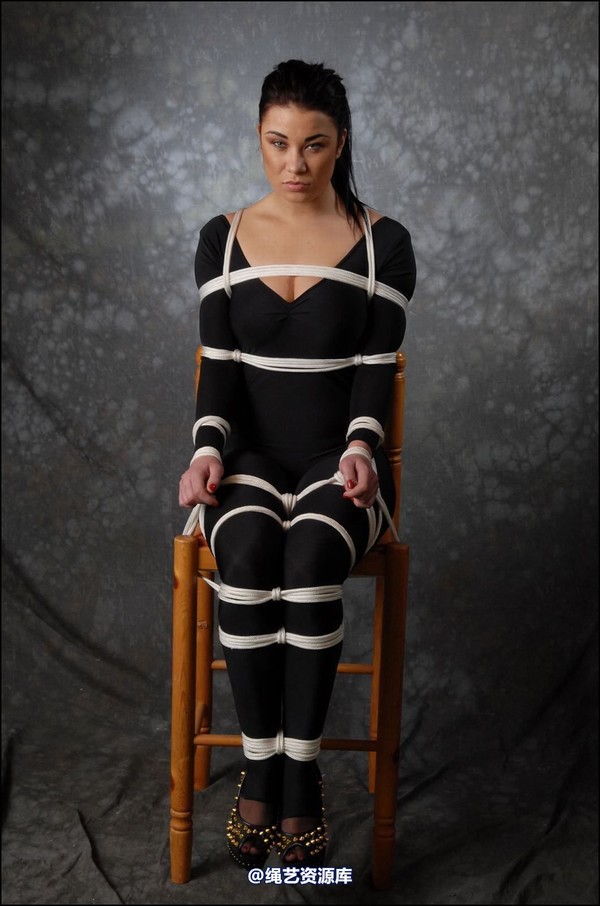 simplytied - C in Black cat 第 13 张图片