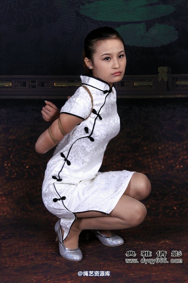 典雅倩影 - 012-典雅倩影美女丽莎旗袍 第 48 张图片