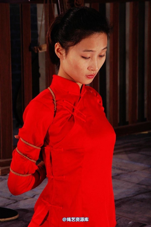 mj影视 - 倾心 玲珑女囚 第 17 张图片