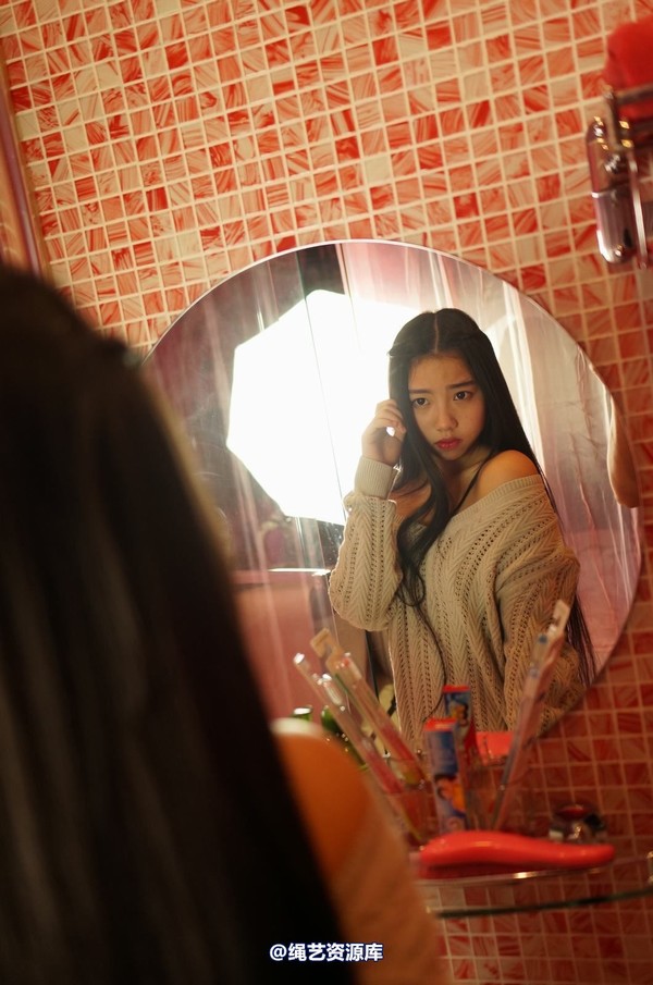 dk13美束馆 - 11.15-娃娃灰毛衣A-190P 第 78 张图片