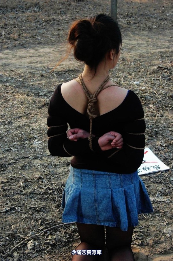 mj影视 - 2013-3-4陈沫踏青 黑丝美女最终的不归路 第 89 张图片