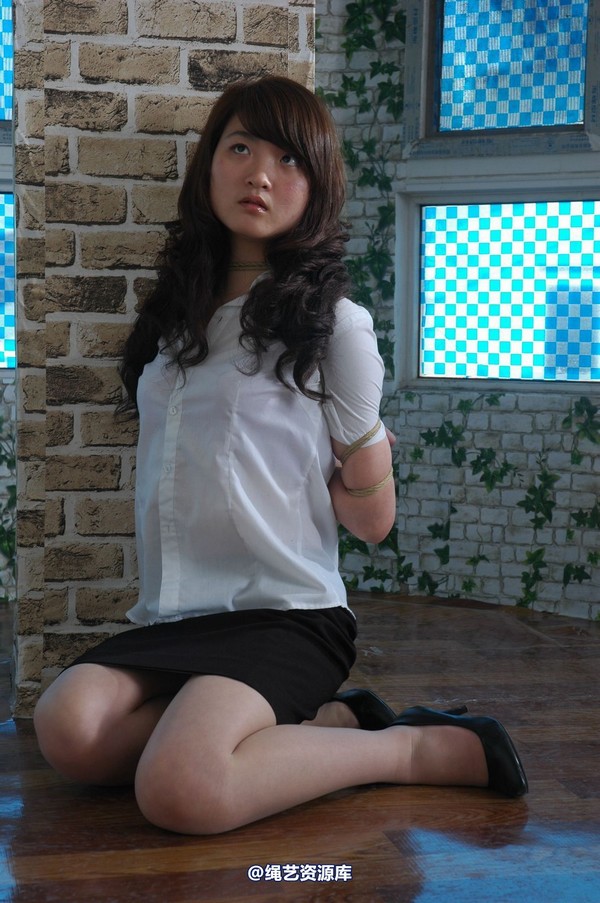 唯美之家 - 魅儿白领五花2010-5-5 第 83 张图片