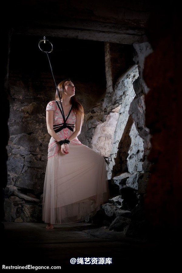 restrainedelegance - Sparkles in the Dungeon 第 36 张图片