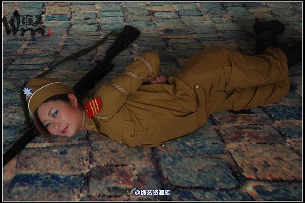 唯美之家 - 08-05-07新模特二 第 53 张图片