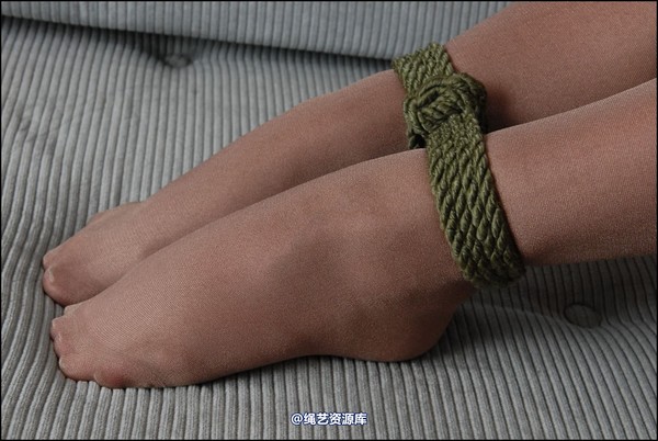 simplytied - Boat kidnapped part  2 第 39 张图片