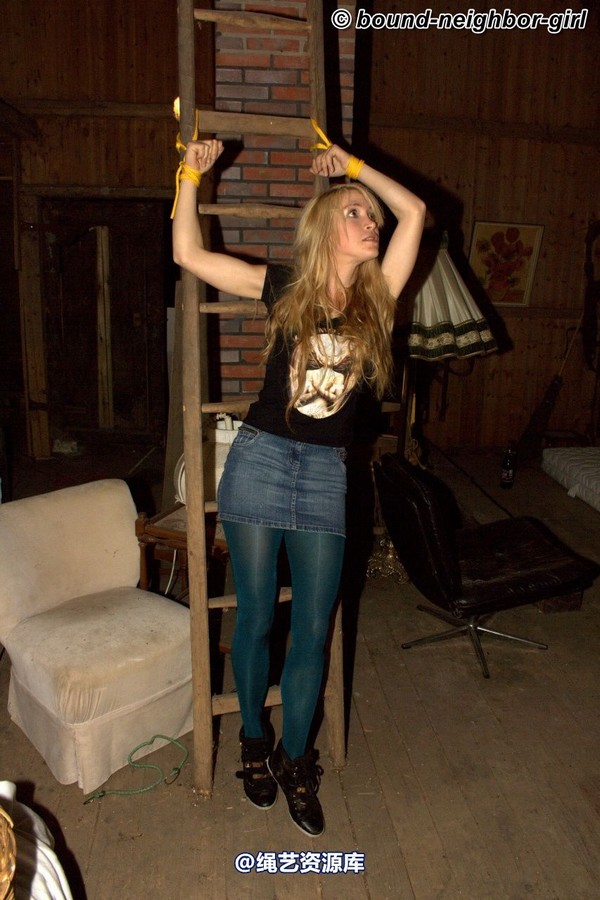 bound-neighbor-girl - Kate - Tied up in the attic 2 第 37 张图片