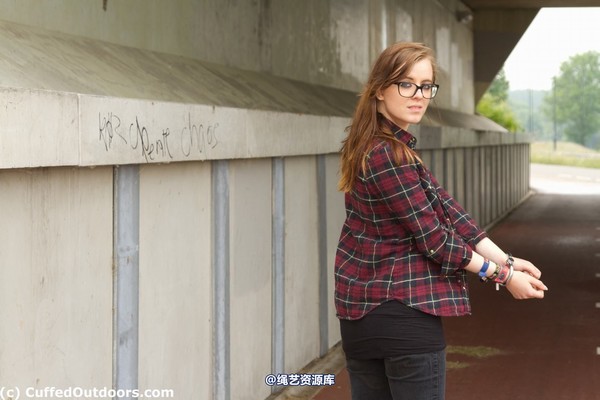 cuffedoutdoors - cod542 第 5 张图片