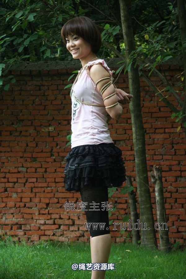 锐度主张 - 2009年第30期捆绑图（2009.7.10）模特：心心 小爱 第 32 张图片